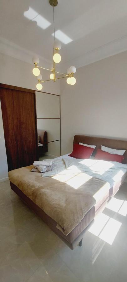 Central Apartments Astoria 1 Гданск Екстериор снимка
