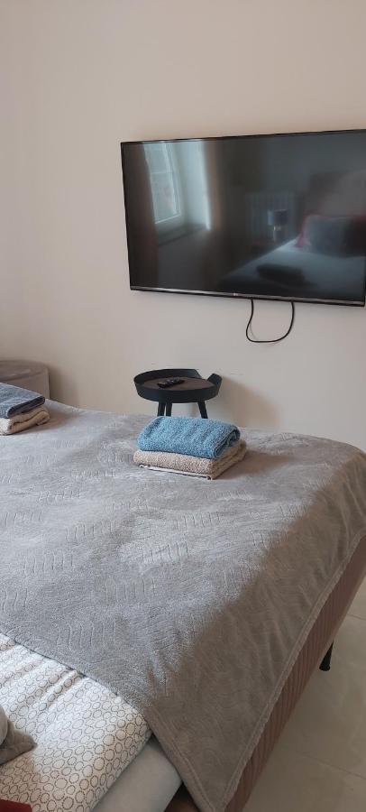 Central Apartments Astoria 1 Гданск Екстериор снимка